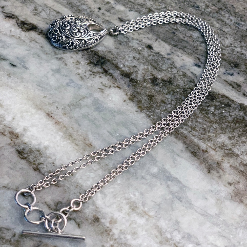 Lois Hill 2 strand Filigree scroll oval necklace. Incredible detail. Beautiful!! - Picture 5 of 5